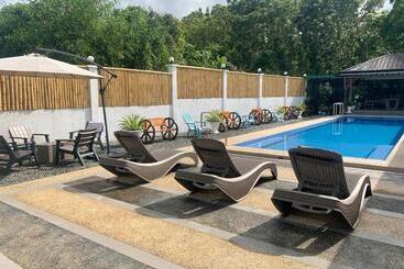 Hotelli Sunshine Stay Panglao