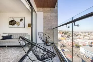 هتل آپارتمان Uliv Revolución Tijuana
