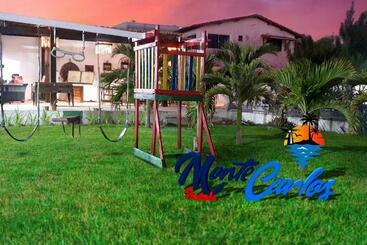 هاستل Pousada Monte Carlos