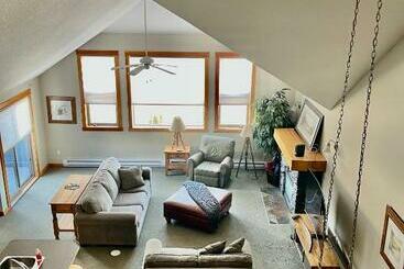 Апарт-отель Canmore Crossing