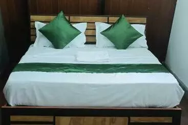 Misty Ghats Resort