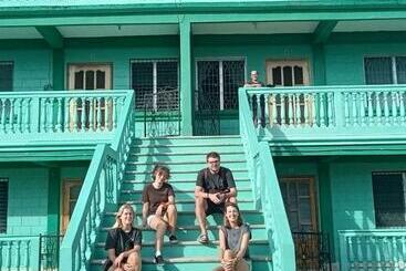 Hostel Casa Verde, Tela Atlantida