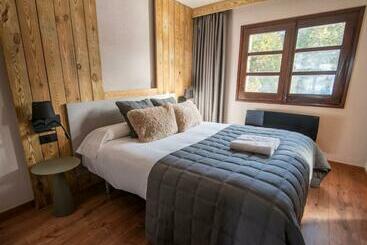 בית מלון כפרי Borda Conangle Mountain Lodge