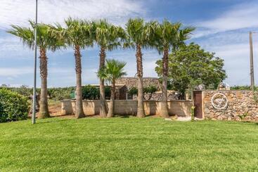 Federico Holidays   Bed & Breakfast Con Piscina