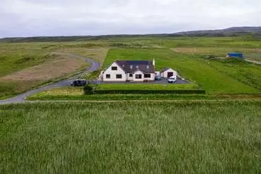 Bed and Breakfast Trumpan Cottage