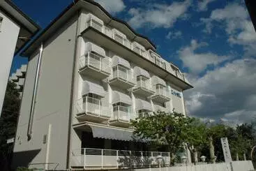 Szálloda Daniel Apartments