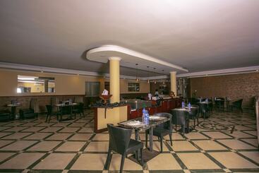 Hotel The Matola