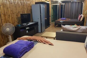 فندق Zone6 Coworking Beach Apartment