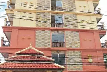 Huoneisto Navin Mansion 3