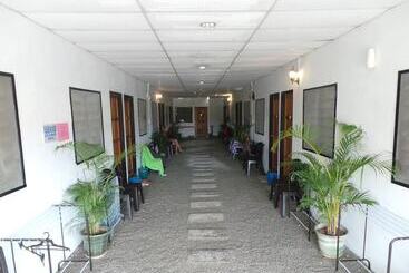 房子 Rainbow Lodge Langkawi