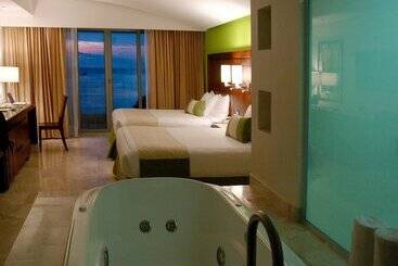 리조트 Azul Ixtapa Grand All Inclusive Suites & Spa Convention Center