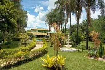 ユースホステル Pousada Recanto Dos Ipês   Olhos D água Go