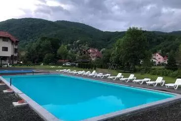 Appartement-hotel приватна садиба європа
