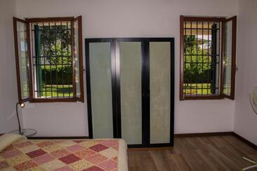 بنسيون Appartamento Degli Alfieri