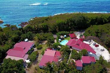 هتل La Rose Du Bresil Marie Galante