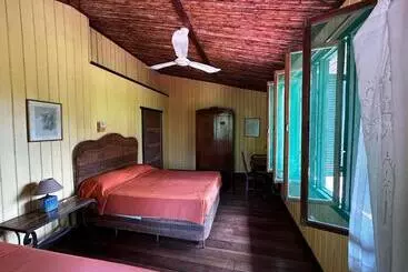 Hotelli Veragua River House