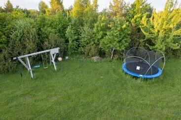 پانسیون Pruuli Holiday Farm