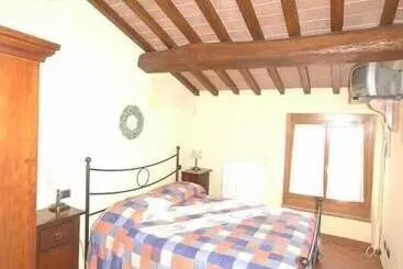 ツーリストアパートメント Annarita