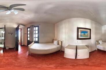 Отель Hostal De Las Américas