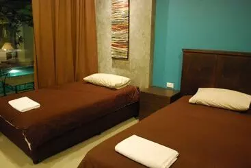 Hotel Laila Pool Village