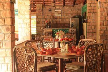 Hotel Tiger Trails Resort