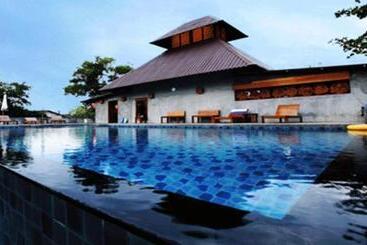 호텔 Chalicha Resort