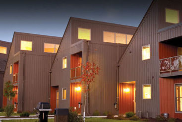 شقق خاصة سياحية Surfside On Lake Superior