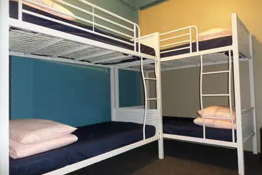 Olive Flashpackers  Hostel