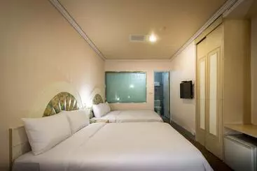 هتل Win Inn Tainan Ii