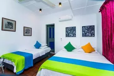 Hotel Settle Inn Tourist Lodge