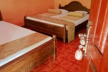 פנסיון Blue Sky Guest House