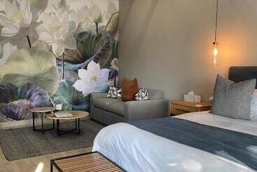 بنسيون Nut Grove Boutique