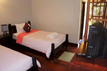 ペンション Phounsab Guesthouse