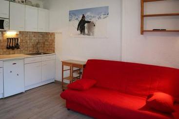 آپارتمانهای توریستها Studio Les Orres, 1 Pièce, 4 Personnes Fr 1 322 181