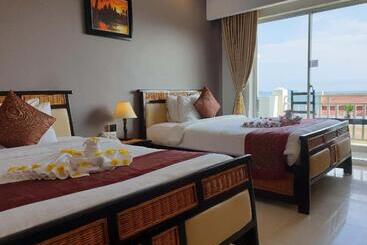 בית מלון כפרי Aristocrat Residence &