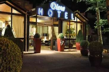 هتل Enzo Hôtels Diane Logis Amnéville