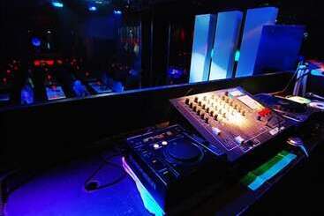 Hotel Noblesse Tourist