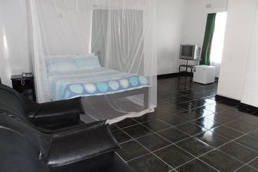 Hotel Skinny Hippos Lodge