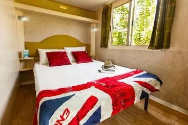 هتل Hu Firenze Certosa Camping In Town