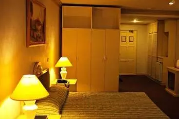 Hotel Orange Grove