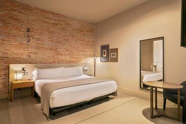 דירה Uma Suites Pau Claris