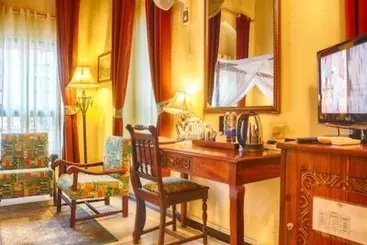 هتل Africa House Zanzibar