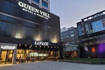 Queen Vell Hotel & Wedding