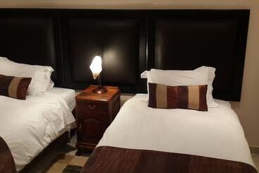 Пансион Magaliqua Guest House