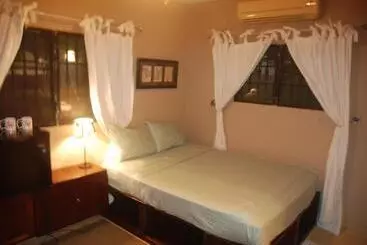 آپارتمان E&j Boutique Residences