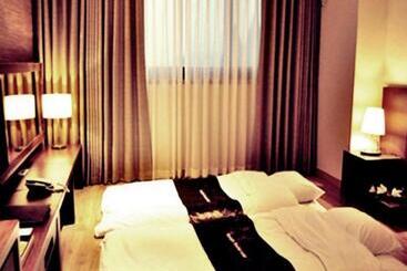 Hotel Hyunjin Tourist