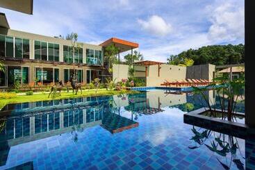 Khao Lak Forest Resort