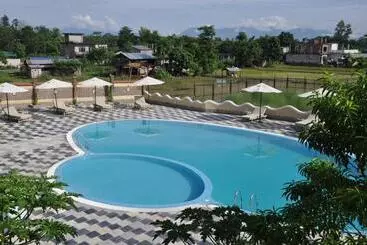 فندق Green Park Chitwan