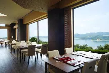 Hotel Plaza Awajishima