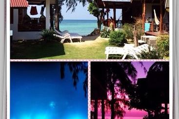 Resort Hut Sun Bungalow